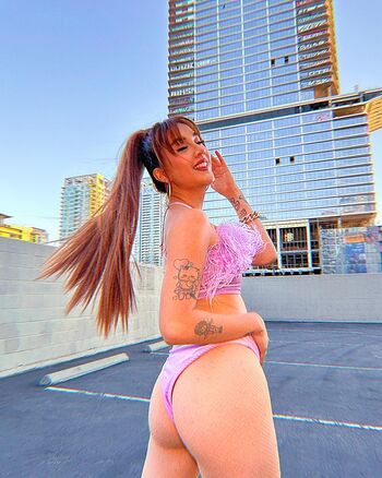 Chrissa Sparkles