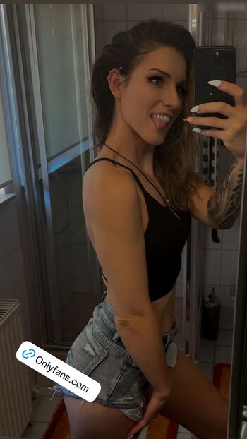 Chrissy86