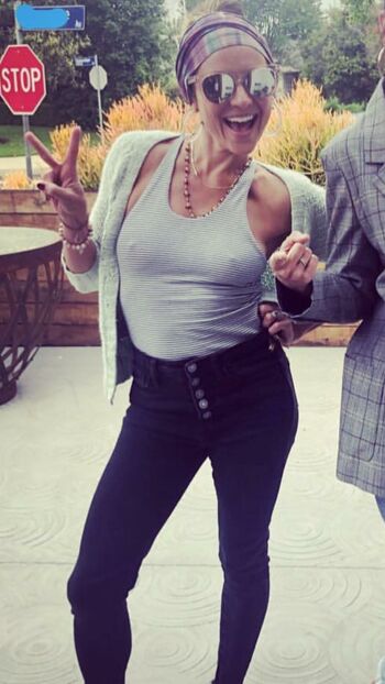 Christine Lakin