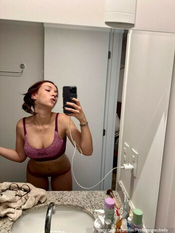 Cibelly Ferreira