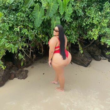 Cinthya Kayli