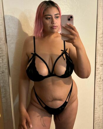 Citlali Flores
