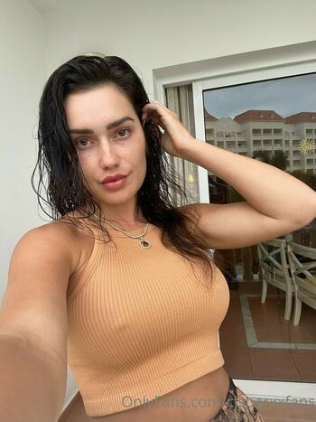 CJ Sparxx