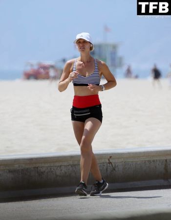 Claire Danes