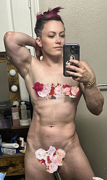 Claire Max