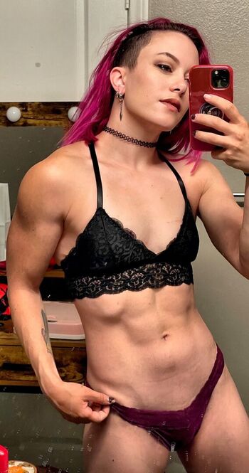 Claire Max
