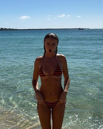 Claire Rosinkranz