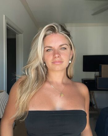 Claire Schroeder