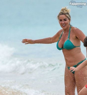Claire Sweeney