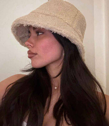 Clarissa Bea
