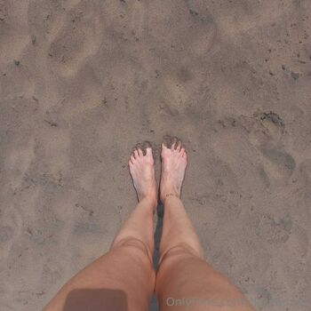 clarita.feet