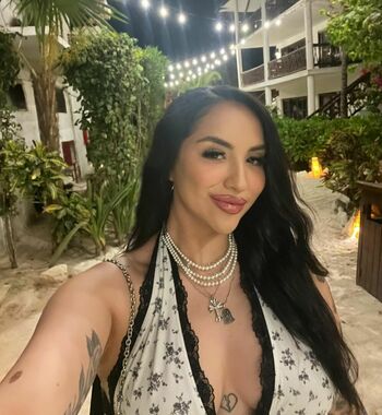 Claudelia Zarate