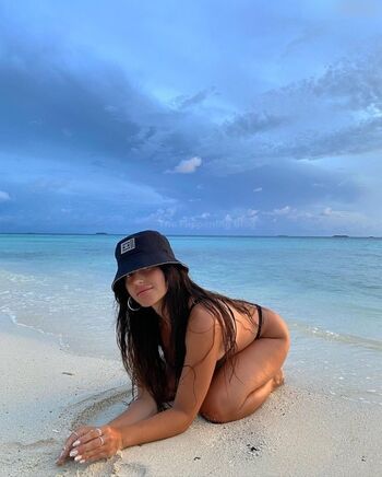 Claudia Tihan