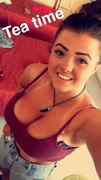 Clo Nicole