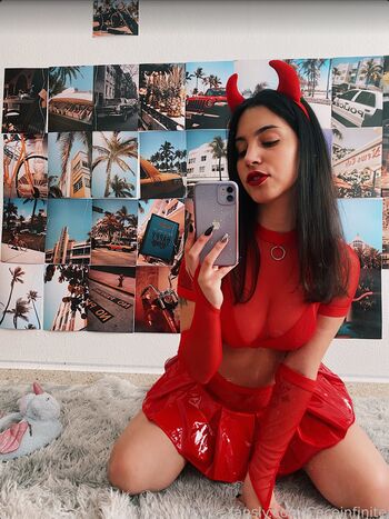 Clorina ASMR