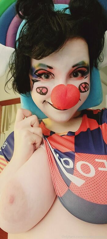 Clown Girls