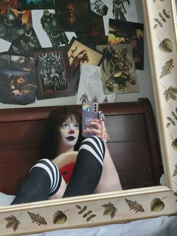 Clown Girls
