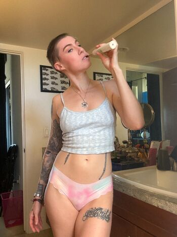 Comicbookgirl19