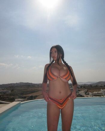 Coral Sharon
