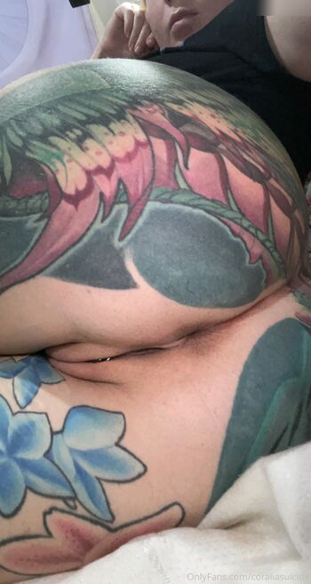 Coraliasuicide