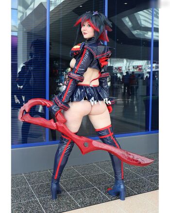 CosplayShino