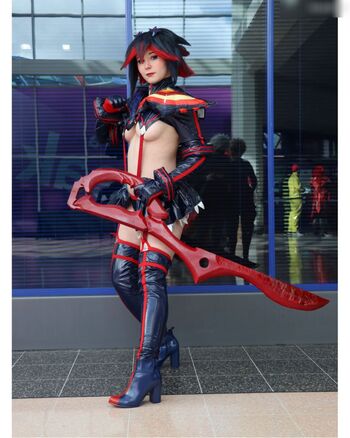 CosplayShino
