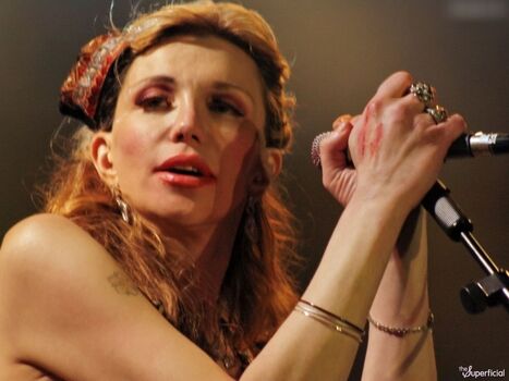 Courtney Love