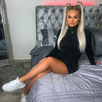 Courtneydoylexx