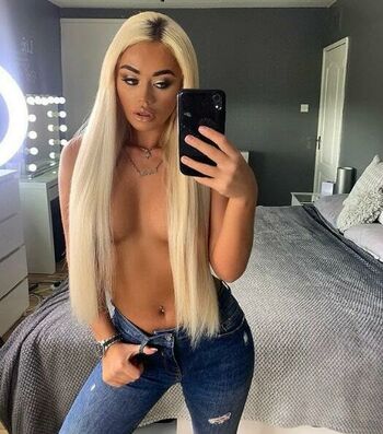 Courtneydoylexx