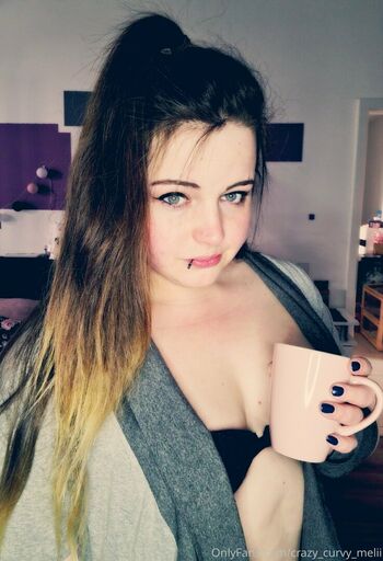 crazy_curvy_melii