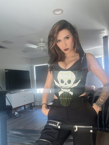 Cristina Valenzuela