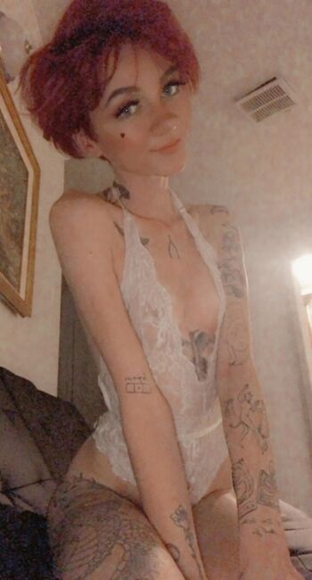 Crybabyxo Lexi