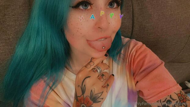 crybbykittenn
