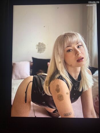 Cum Tributes