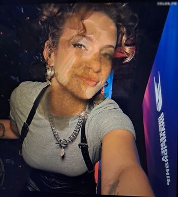 Cum Tributes