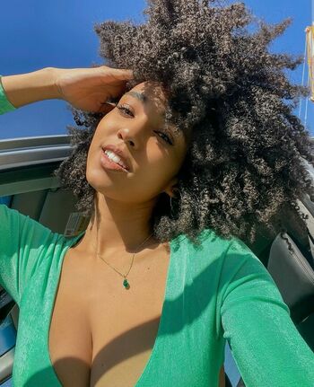 Curlswithv