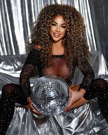 Curly_quennn