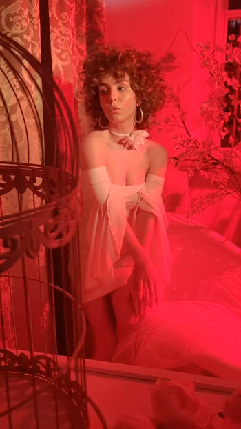 curlywiktoria
