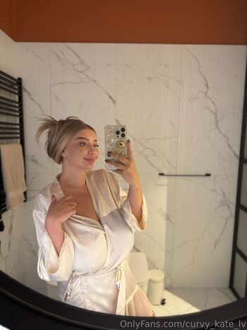 Curvy_kate_lv