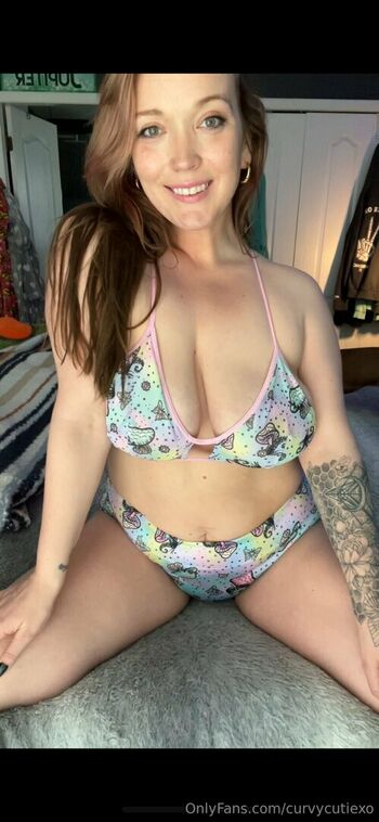 curvycutiexo