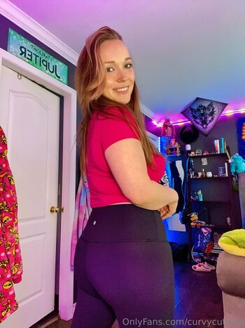 curvycutiexo