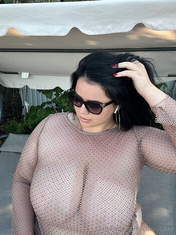 curvylizzz