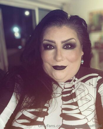 curvypapayaofficial