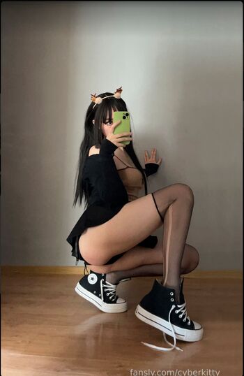 cyberkitty_____