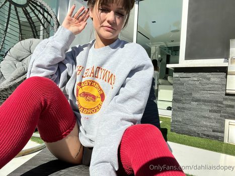 dahliaisdopey