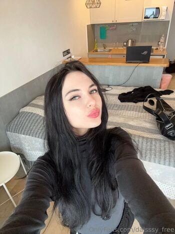 daisssy_free