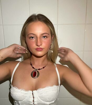 Daisy Campbell