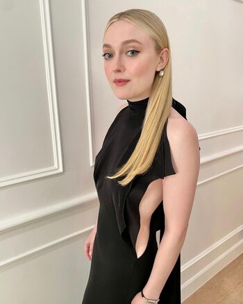 Dakota Fanning