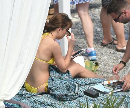 Dakota Johnson