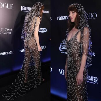Dakota Johnson